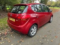 Used Kia Venga 89 HP (65 kW) 2013 Red Hatchback