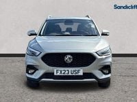 Käytetty MG ZS Exclusive 111 HP (81 kW) 2022 Hopea Sedan