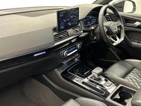 Used Audi Q5 Sportback Comfort 261 HP (191 kW) 2021 White SUV