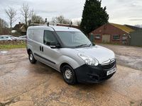 Used Vauxhall Combo 89 HP (65 kW) 2015 Silver MPV