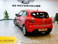 used Renault Clio IV 1.1 DYNAMIQUE MEDIANAV 5d 75 BHP