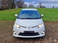 Begagnad Toyota Estima 2025 Vit Minibuss