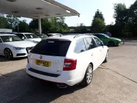 Used Skoda Octavia vRS 184 HP (135 kW) 2015 White Estate