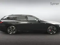New BMW i5 442 kW (601 HP) 2026 Estate