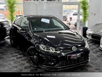 Begagnad VW Golf VII R 300 HK (220 kW) 2019 Svart Halvkombi