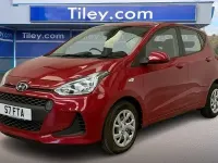 Used Hyundai i10 SE 67 HP (49 kW) 2017 Red Hatchback