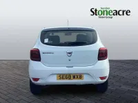 Begagnad Dacia Sandero Essentiel 72 HK (52 kW) 2019 Vit Halvkombi