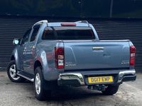 Used Isuzu D-Max 164 HP (120 kW) 2017 Grey Pickup