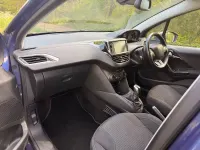 Used Peugeot 208 Allure 2016 Blue Hatchback