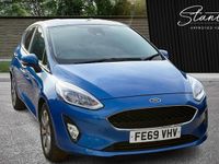 Usado Ford Fiesta Trend 85 HP (62 kW) 2019 Azul Citadino