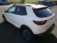 Used Kia Stonic 118 HP (86 kW) 2019 White SUV