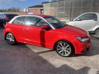 Używany Audi A1 Sport 2010 Czerwony Hatchback