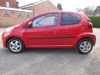 Used Peugeot 107 Allure 68 HP (50 kW) 2012 Red Hatchback