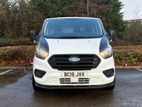 Usado Ford Transit Custom 105 HP (77 kW) 2019 Branco Van