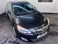 Used Vauxhall Astra Elite 115 HP (84 kW) 2012 Black Hatchback