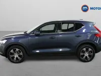 Usado Volvo XC40 Inscription 163 HP (119 kW) 2021 Azul SUV