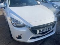 Used Mazda 2 Edition 90 HP (66 kW) 2017 White Hatchback