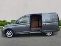Usado VW Caddy Pro 102 HP (75 kW) 2024 Cinzento Monovolume