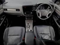 Used Mitsubishi Outlander P-HEV 224 HP (164 kW) 2020 Black SUV