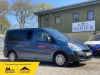 Second-hand Peugeot Expert Comfort 2011 Albastru Van