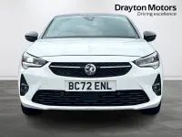Usado Vauxhall Corsa Ultimate 100 HP (73 kW) 2023 Branco Citadino