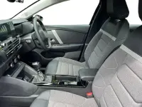 Used Citroën C4 PureTech 101 HP (74 kW) 2022 Perla nera black Hatchback