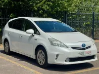 Used Toyota Prius+ 136 HP (100 kW) 2014 White MPV