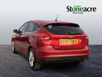 Used Ford Focus Titanium 150 HP (110 kW) 2017 Red Hatchback