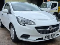 Used Vauxhall Corsa 95 HP (69 kW) 2016 White Hatchback