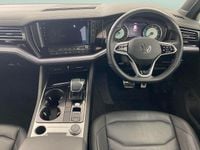 Used VW Touareg R-line 231 HP (169 kW) 2022 White SUV