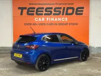 Used Renault Clio V Version S 2021 Blue Hatchback