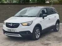 Used Vauxhall Crossland X S 130 HP (95 kW) 2018 White SUV