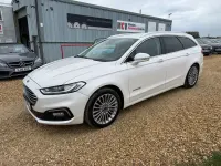 Used Ford Mondeo Titanium 187 HP (137 kW) 2019 White Estate