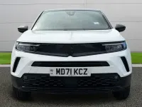 Used Vauxhall Mokka SRi 131 HP (96 kW) 2022 White SUV