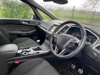Usado Ford S-MAX ST-Line 190 HP (139 kW) 2018 Azul Monovolume
