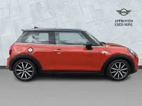 Used Mini Cooper S Exclusive 189 HP (139 kW) 2019 Orange Hatchback