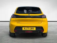 Used Peugeot 208 Premium 99 HP (72 kW) 2022 Yellow Hatchback