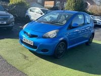 Used Toyota Aygo 67 HP (49 kW) 2009 Blue Hatchback