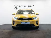 Second-hand Kia Stonic 99 CP (72 kW) 2022 Galben SUV