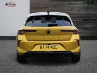 Used Vauxhall Astra Ultimate 130 HP (95 kW) 2024 Yellow/black Hatchback