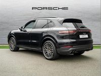 Used Porsche Cayenne 334 HP (245 kW) 2022 Black SUV
