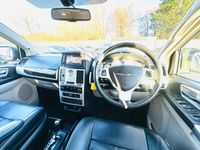 Used Chrysler Grand Voyager Limited 178 HP (130 kW) 2013 Grey MPV