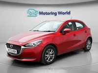 Begagnad Mazda 2 75 HK (55 kW) 2023 Röd Halvkombi