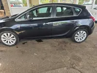 Used Vauxhall Astra 113 HP (83 kW) 2013 Black Hatchback