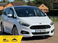 Begagnad Ford S-MAX Sport 2016 Vit Minibuss