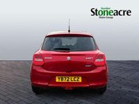 Begagnad Suzuki Swift SZ-L 83 HK (61 kW) 2023 Röd Halvkombi