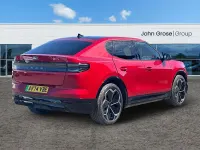 Usado Ford Capri Premium 250 kW (340 CV) 2024 Rojo SUV