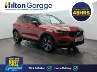 Begagnad Volvo XC40 R-Design 156 HK (114 kW) 2018 Röd SUV