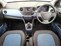 Used Hyundai i10 SE 87 HP (63 kW) 2014 Blue Hatchback