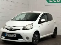 Used Toyota Aygo 68 HP (50 kW) 2012 White Hatchback